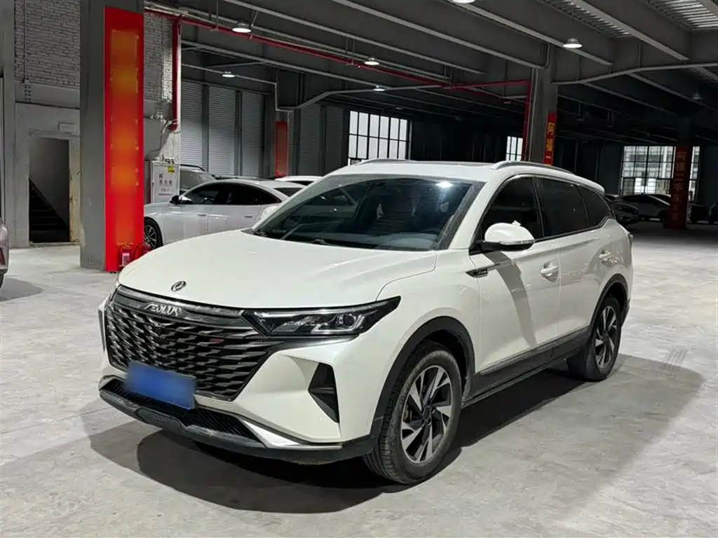 DONGFENG AEOLUS AX7 2022