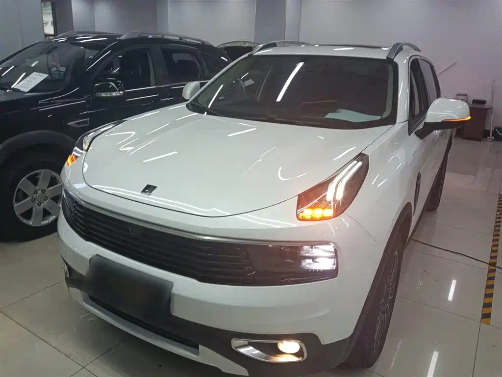 LYNK 01