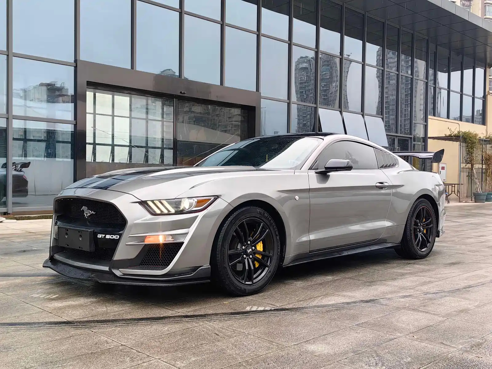 FORD MUSTANG 2017