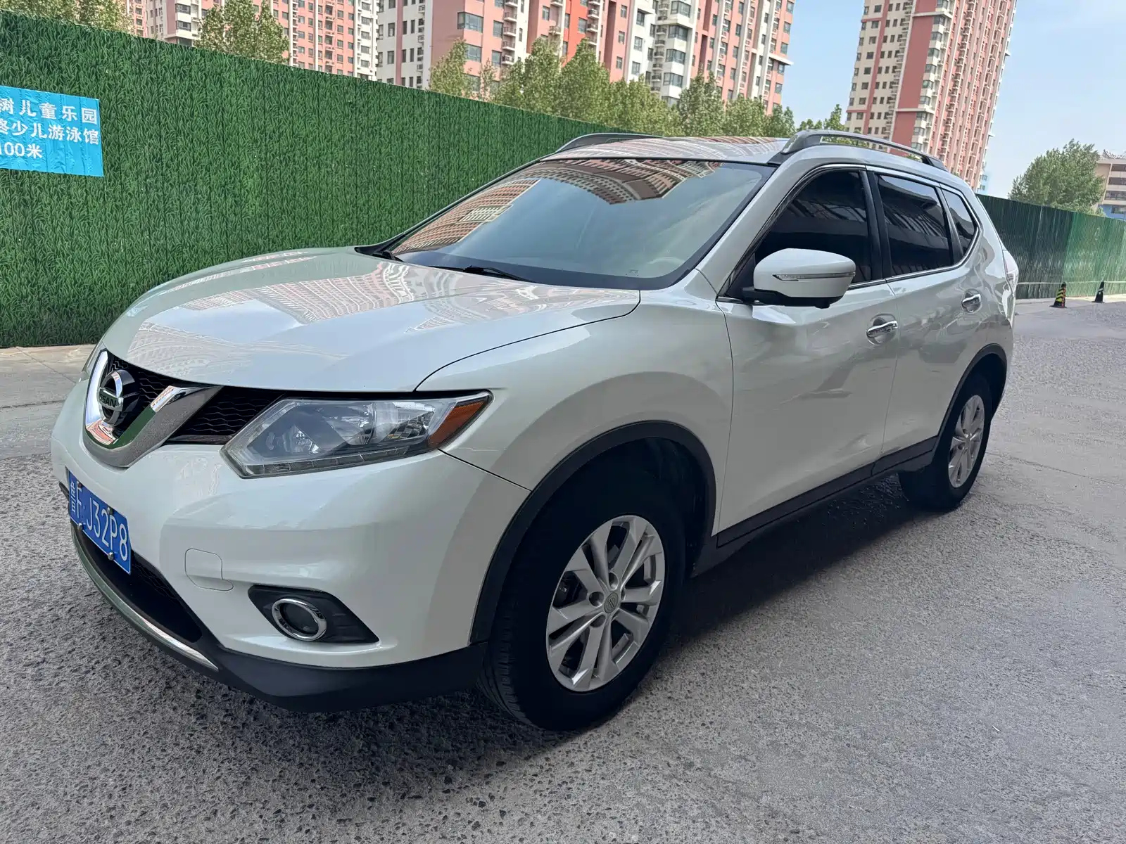 NISSAN X-TRAIL 2014