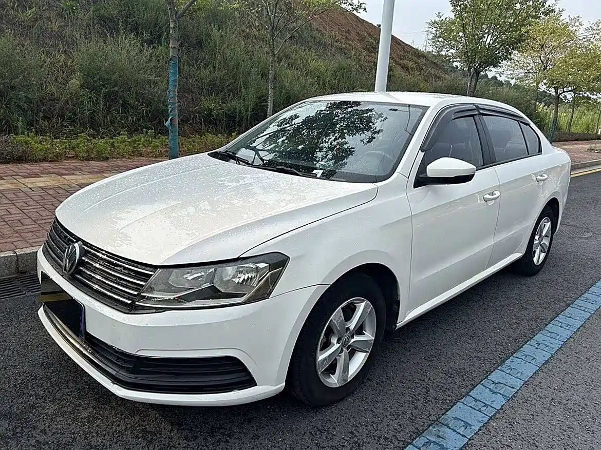 VOLKSWAGEN LAVIDA 2017