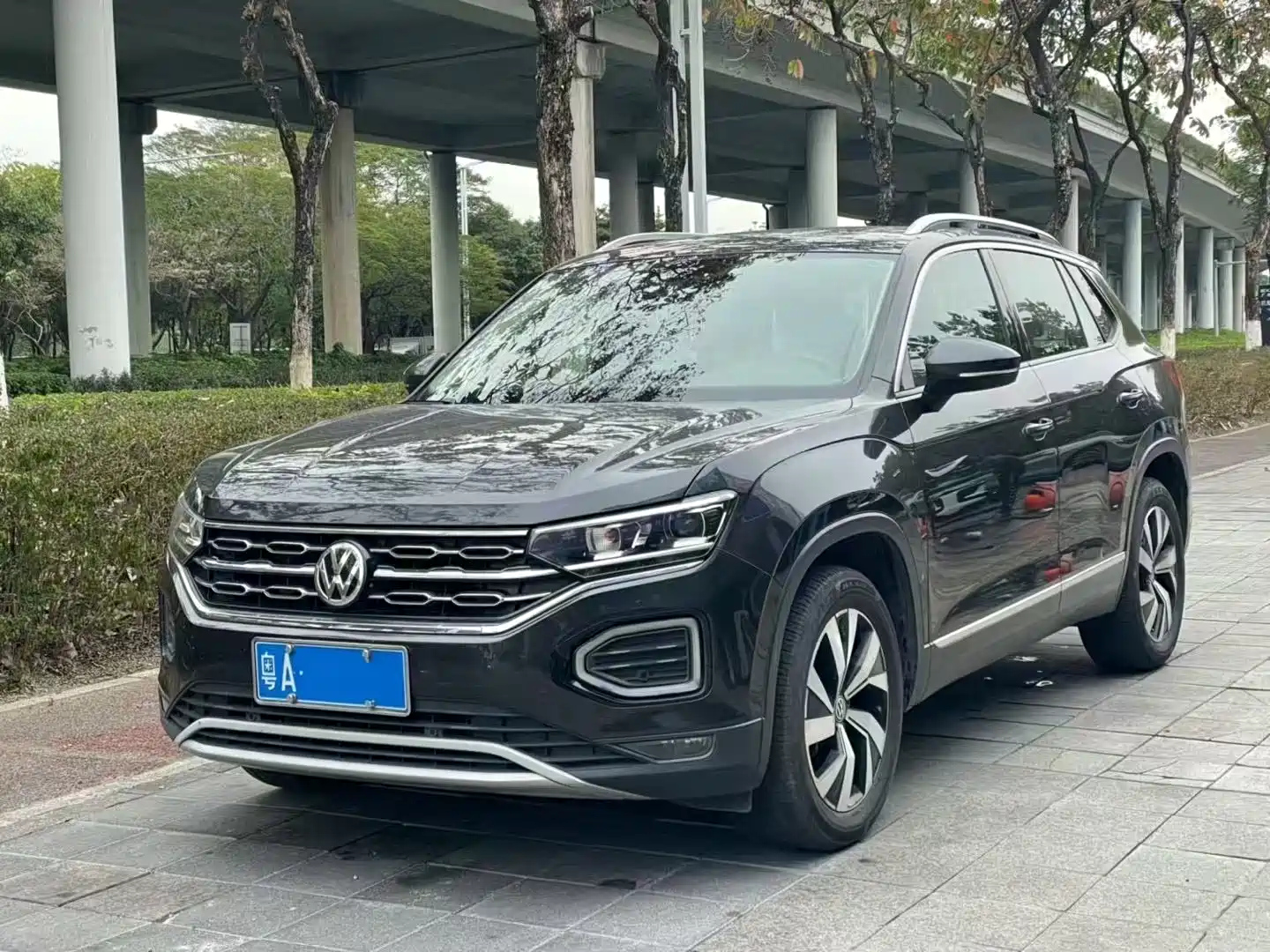 VOLKSWAGEN TAYRON 2019