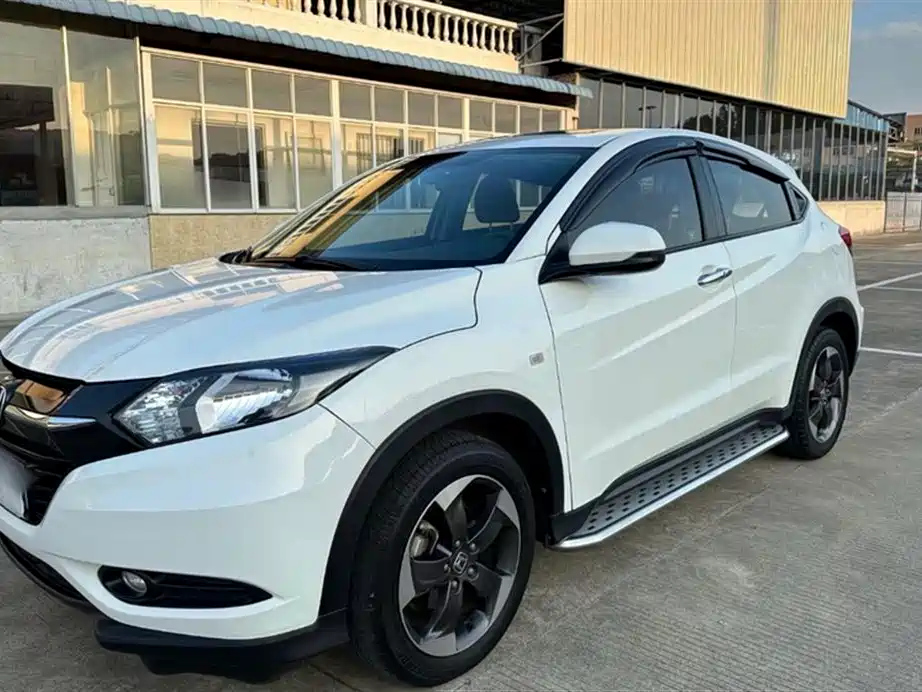 HONDA VEZEL 2016