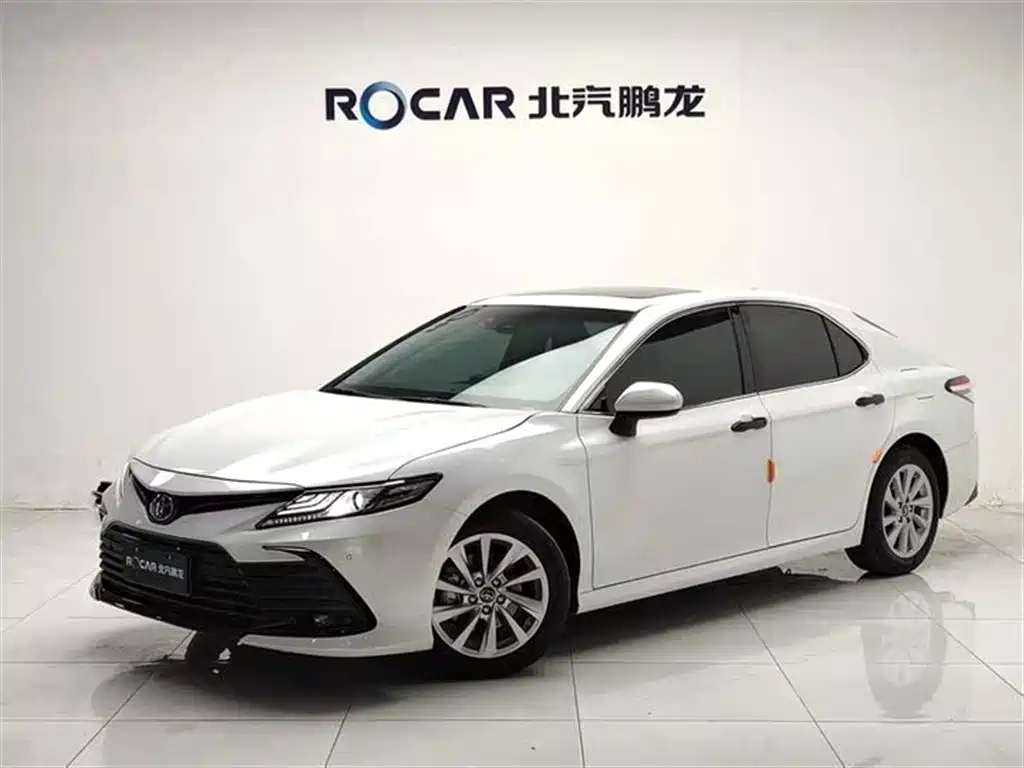 TOYOTA CAMRY 2021