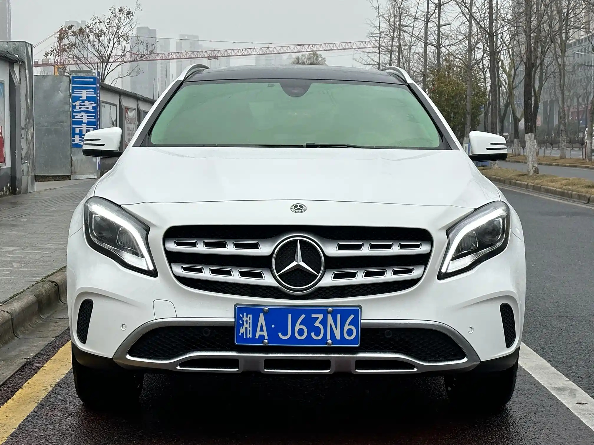 MERCEDES BENZ GLA 2018