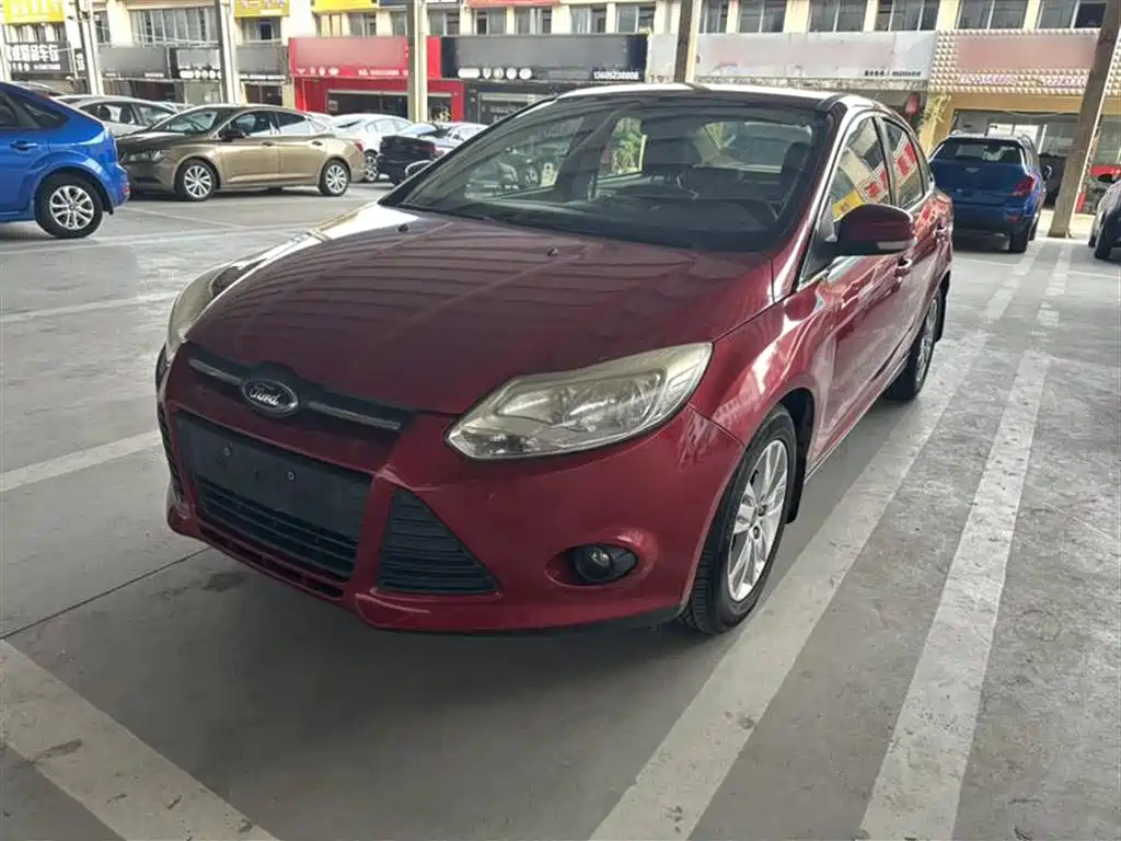 FORD FOCUS 2012
