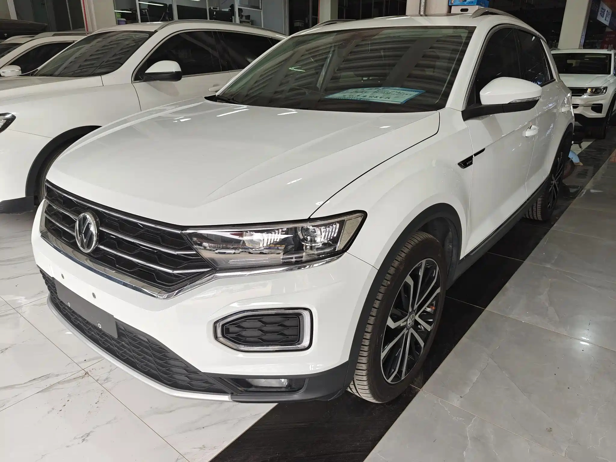 VOLKSWAGEN T-ROC TANGE 2018