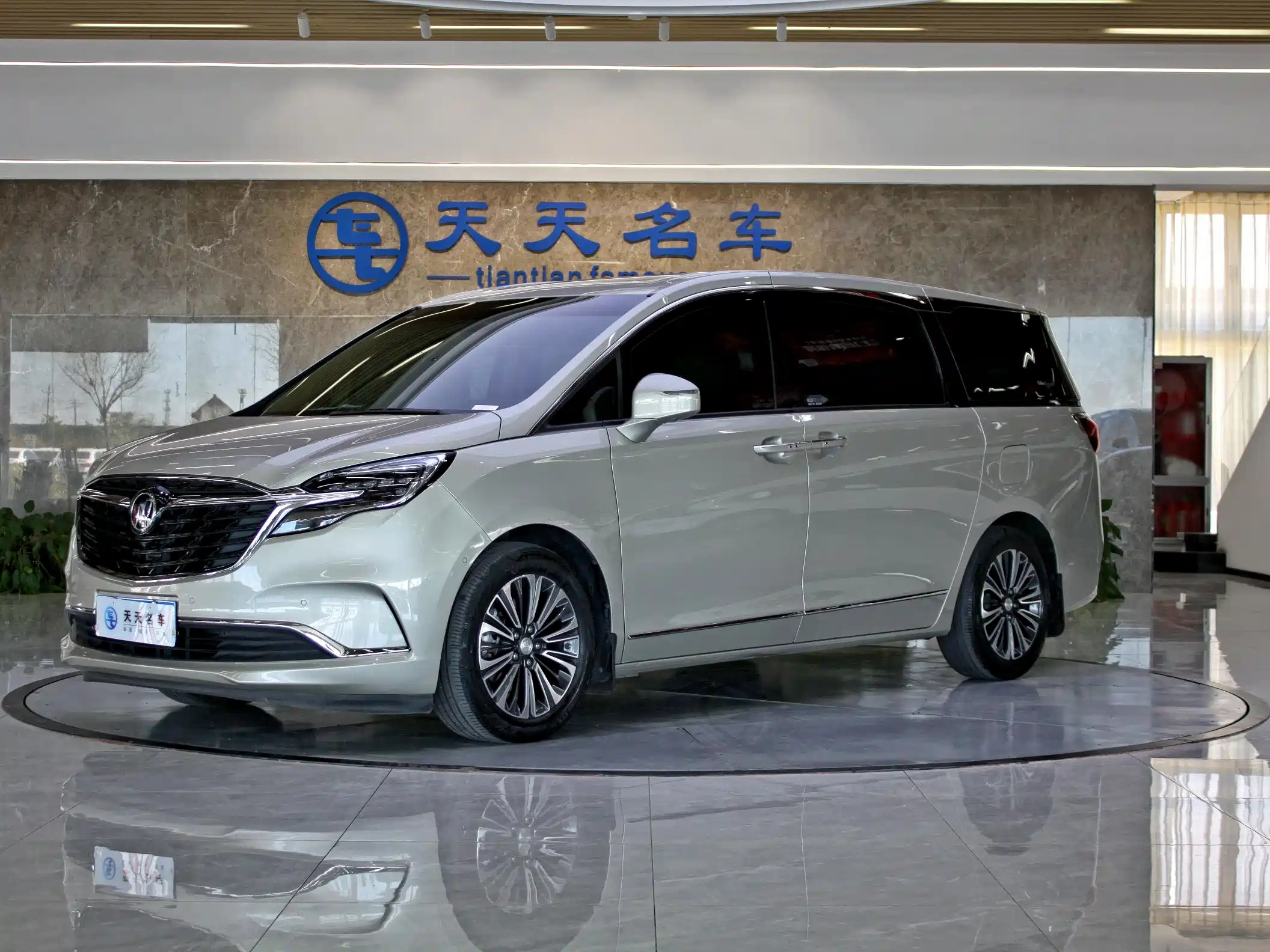 BUICK GL8