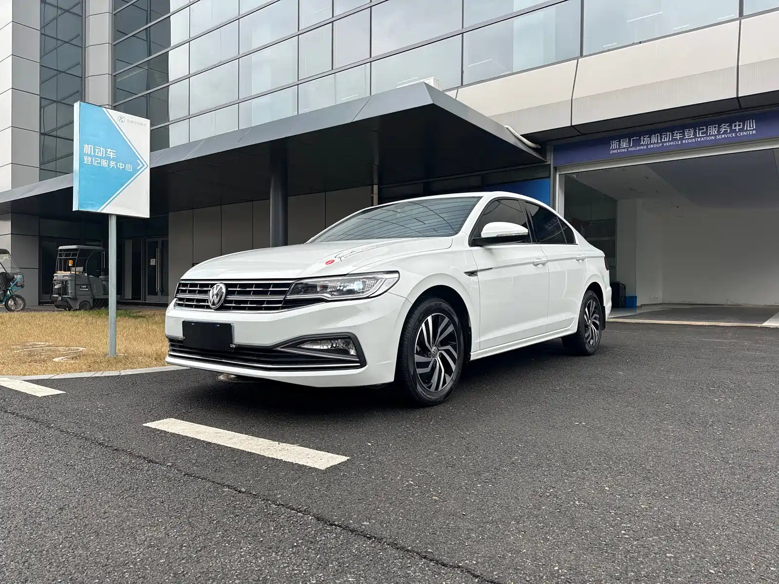 VOLKSWAGEN BORA 2020