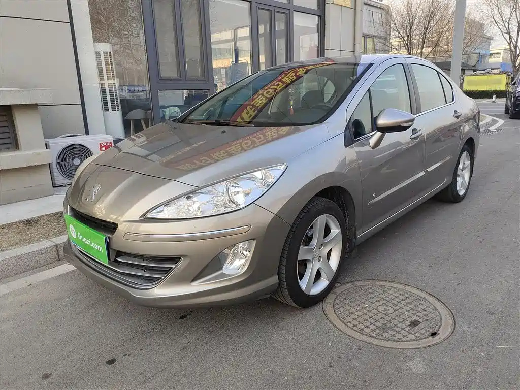 PEUGEOT 408 2013
