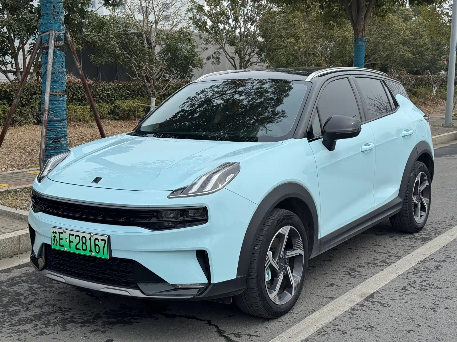 LYNK 06 NEW ENERGY 2022
