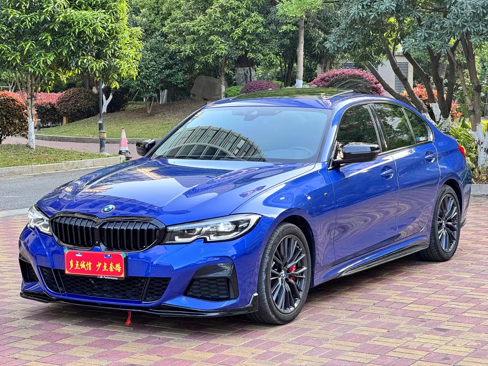 BMW 3-SERIES