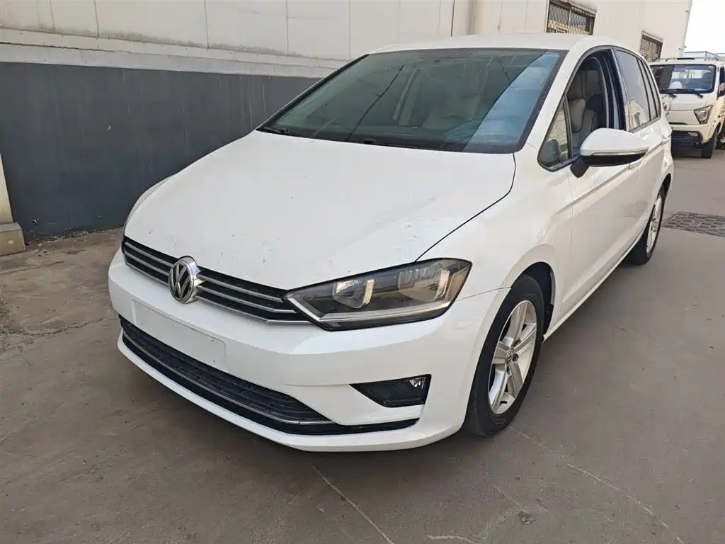 VOLKSWAGEN GOLF . SPORTSVAN 2016