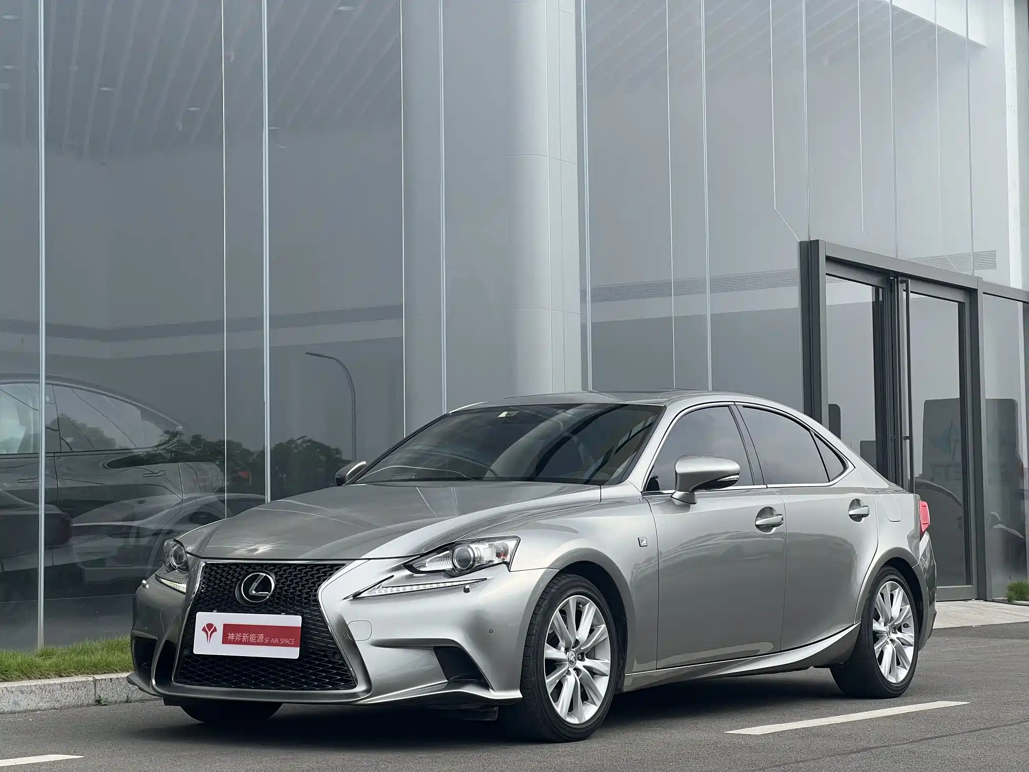 LEXUS IS 2015