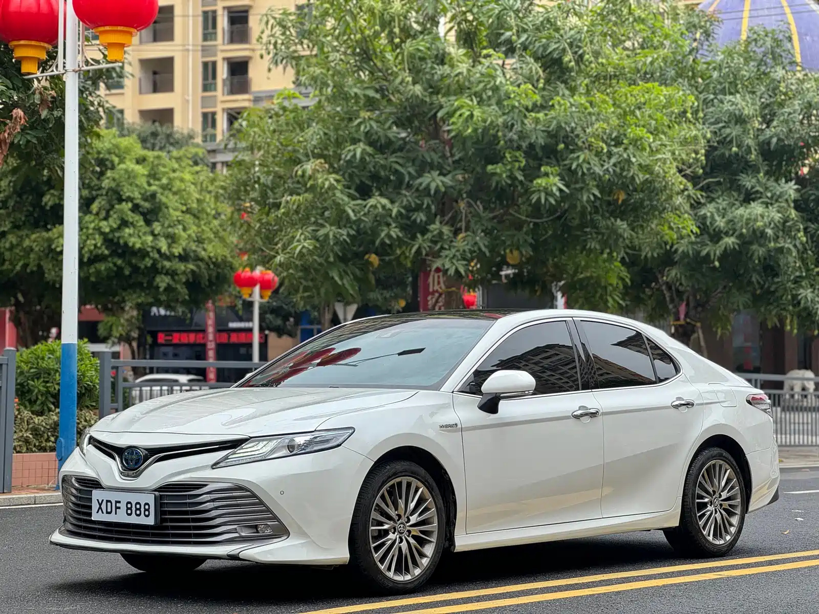 TOYOTA CAMRY 2019