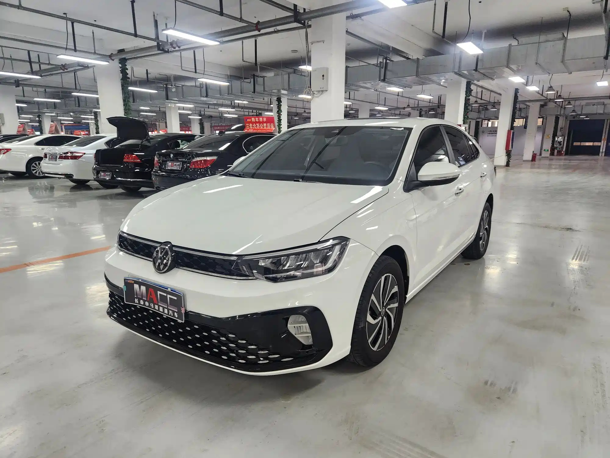 VOLKSWAGEN LAVIDA 2023