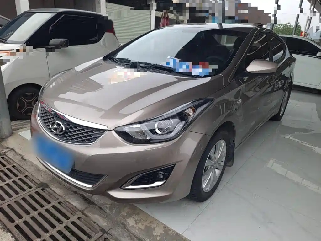 HYUNDAI ELANTRA 2016
