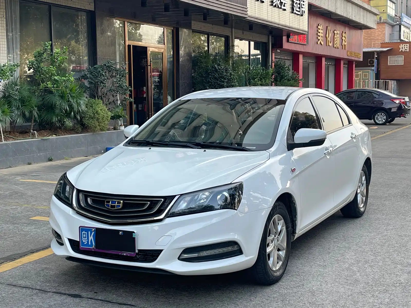 GEELY AUTO EMGRAND 2017