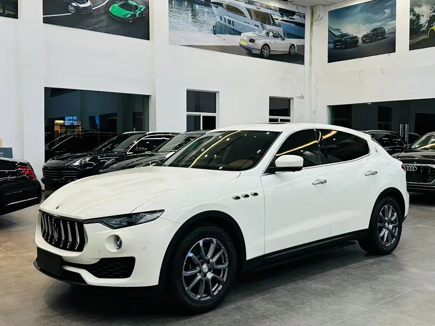 MASERATI LEVANTE 2019