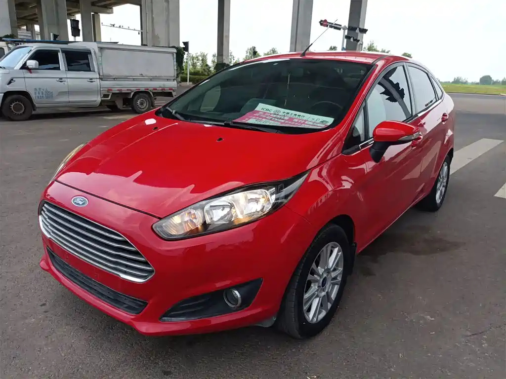 FORD FIESTA 2013
