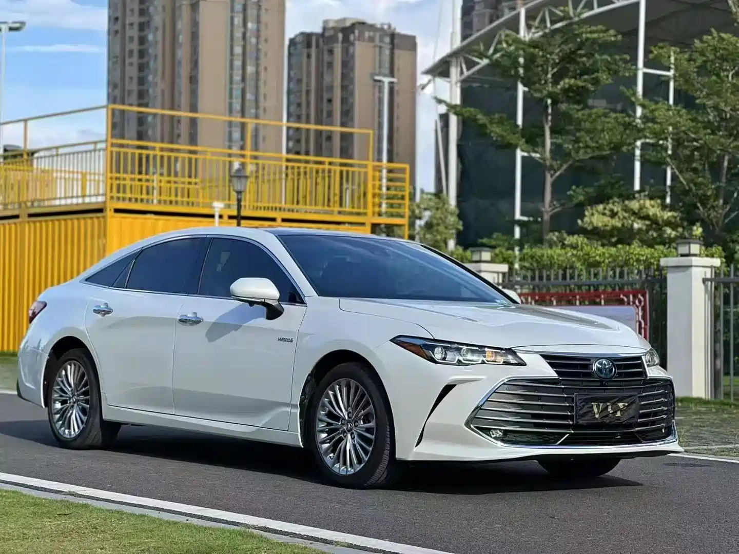 TOYOTA AVALON 2019