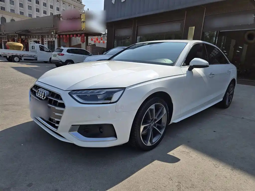 AUDI A4L 2020