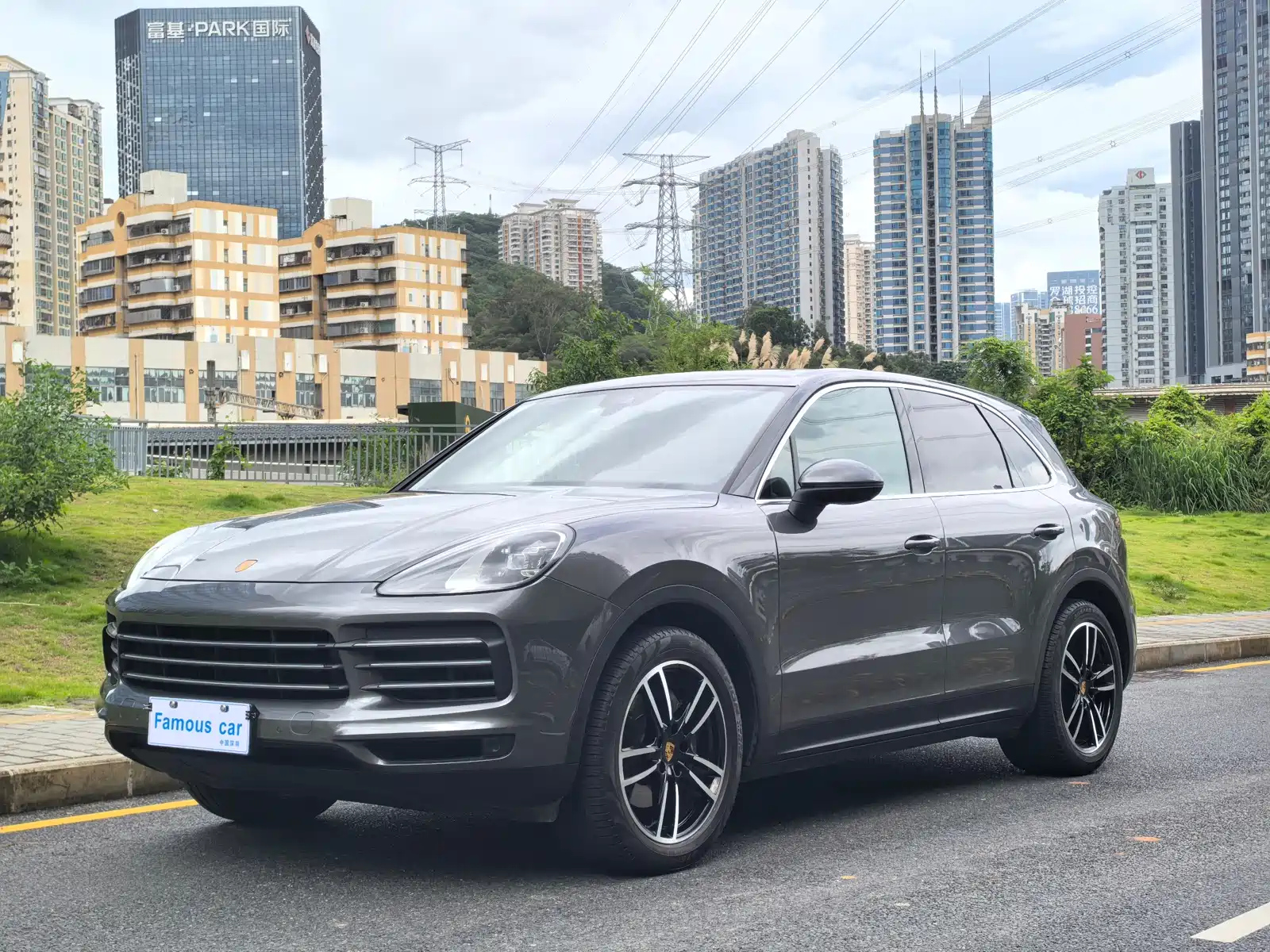 PORSCHE CAYENNE 2019