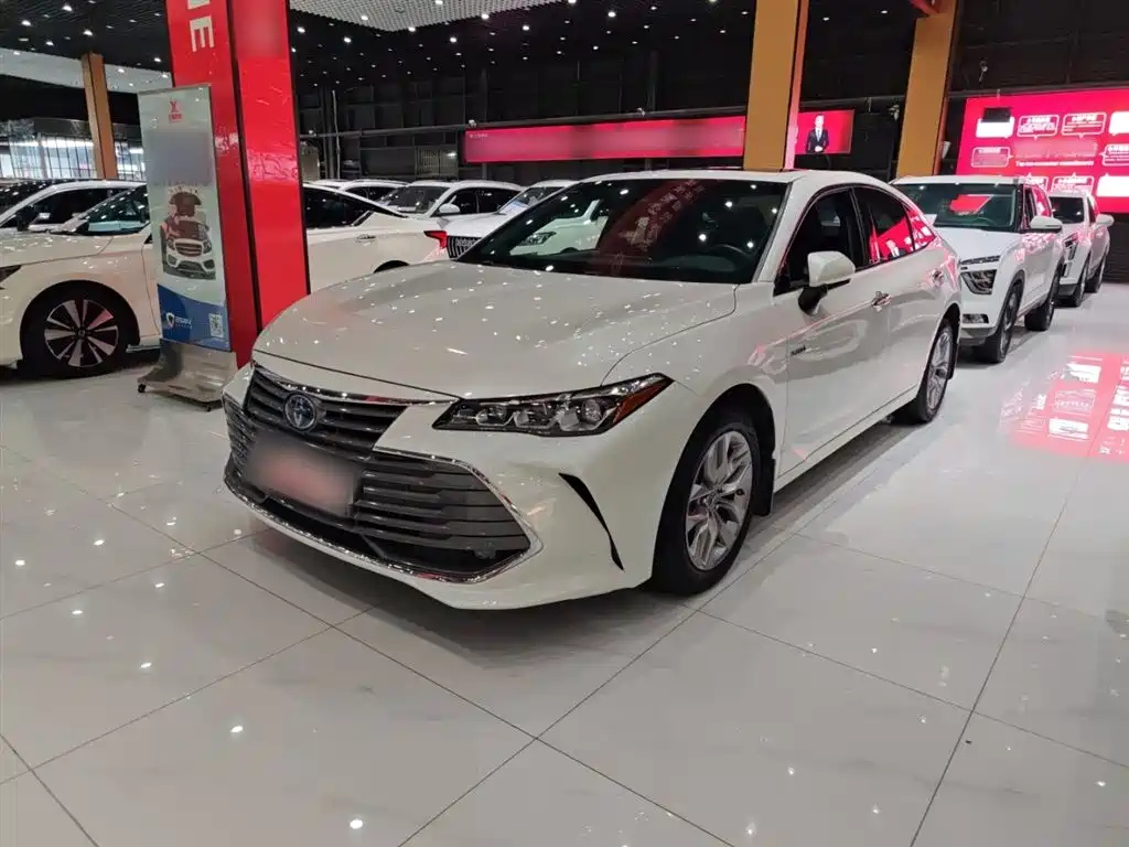 TOYOTA AVALON 2019