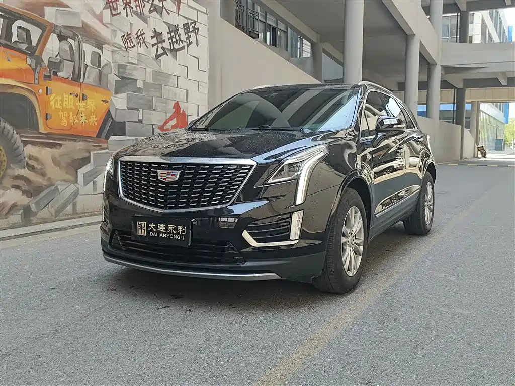 CADILLAC XT5 2021