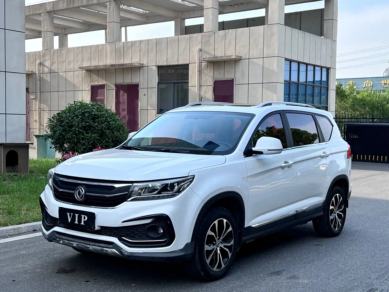DONGFENG JOYEAR X5
