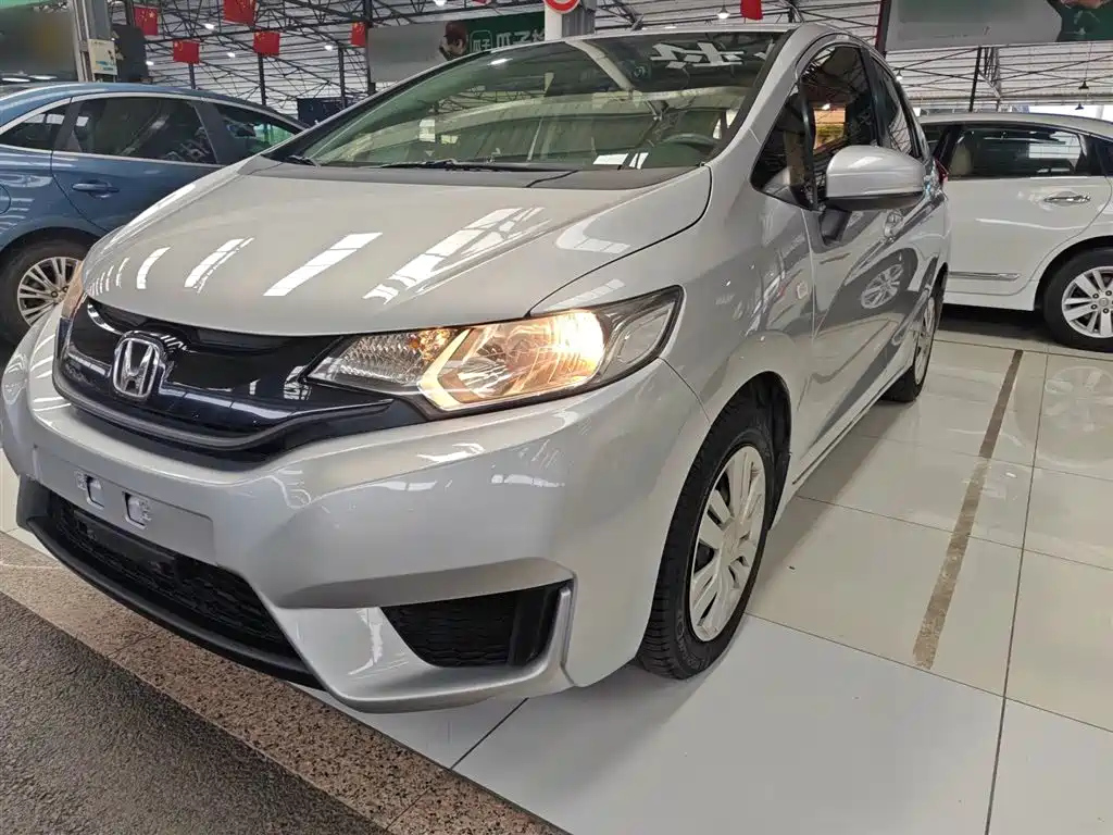 HONDA FIT 2016