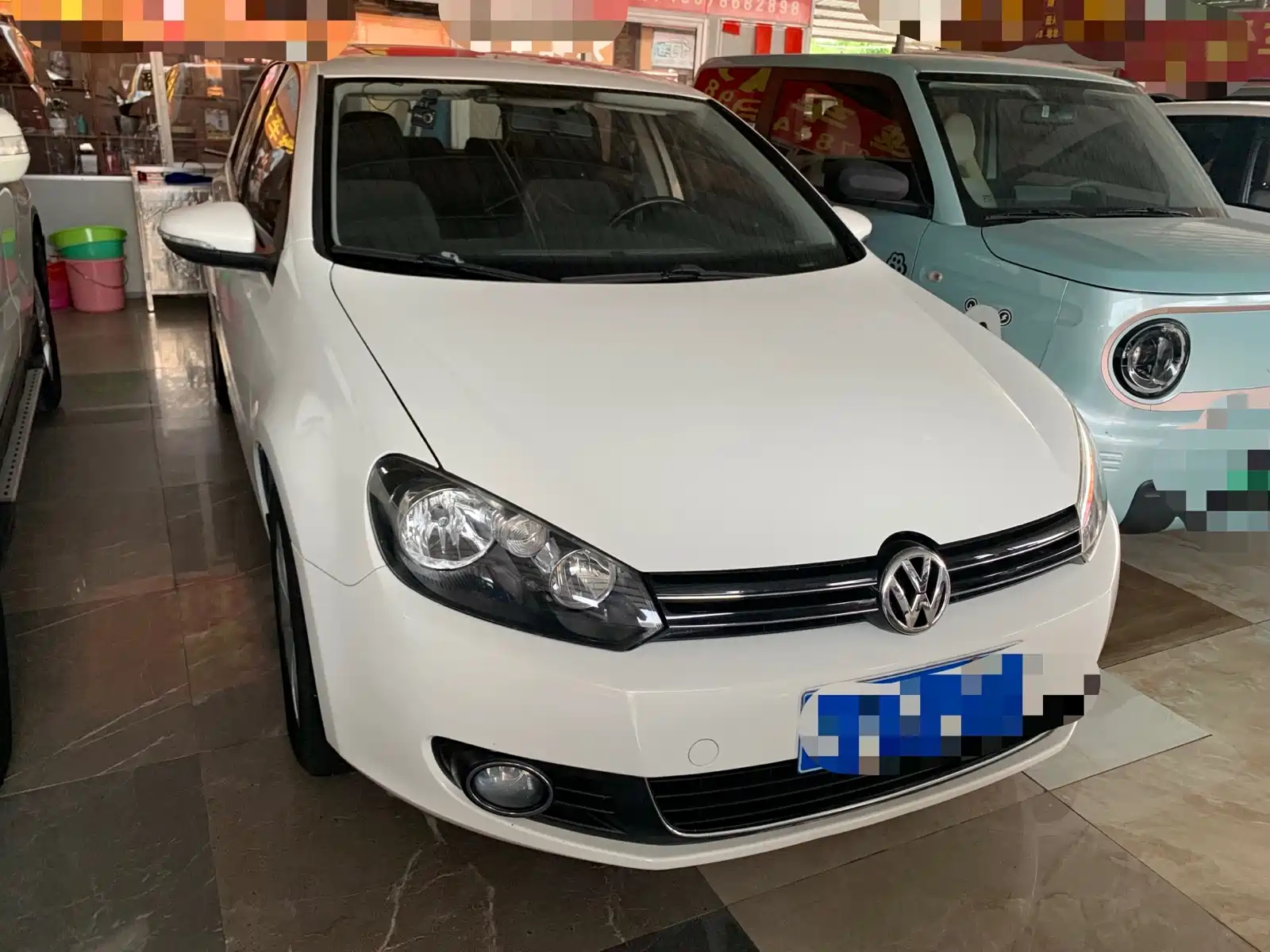 VOLKSWAGEN GOLF 2012