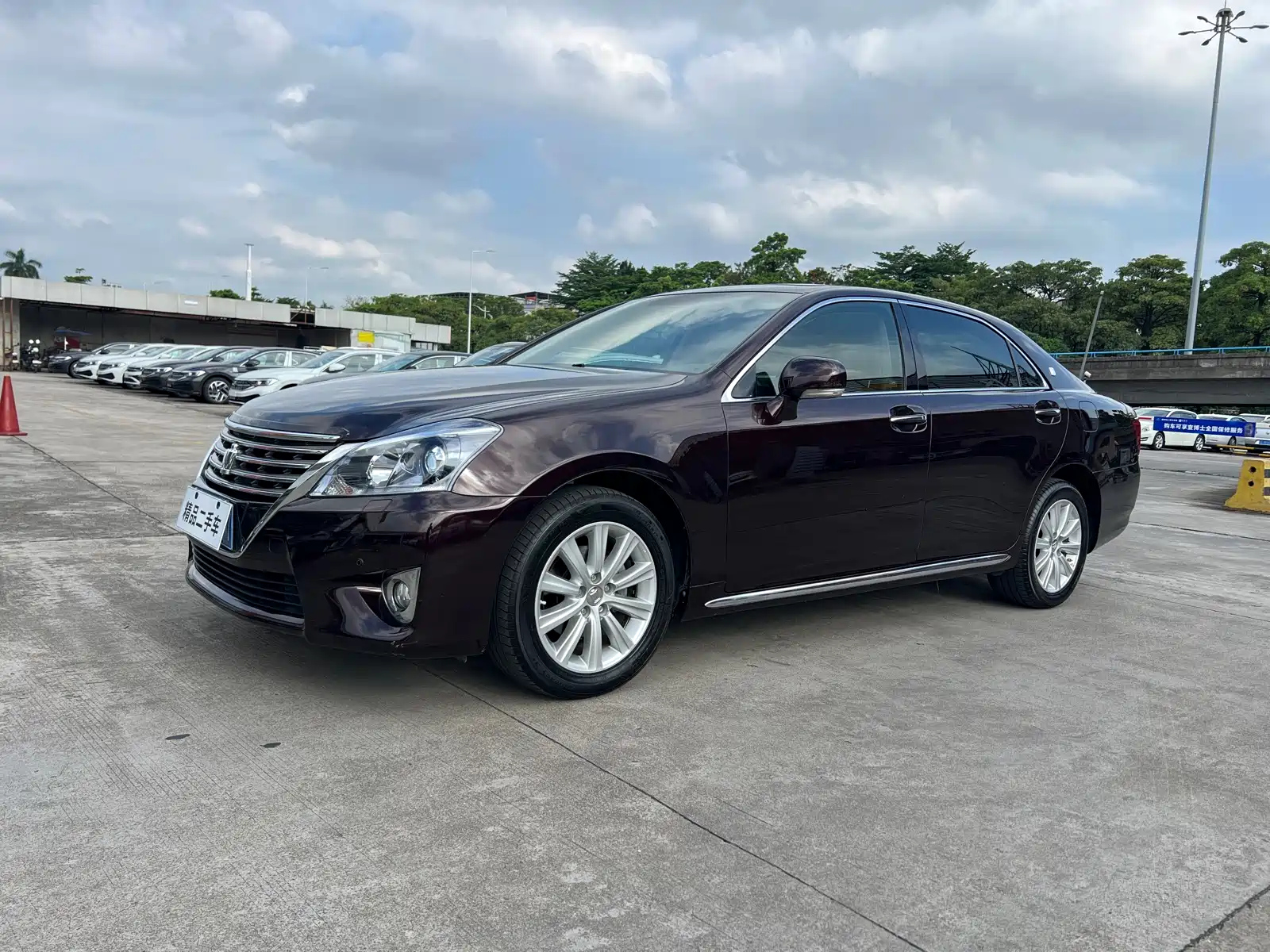 TOYOTA CROWN 2012