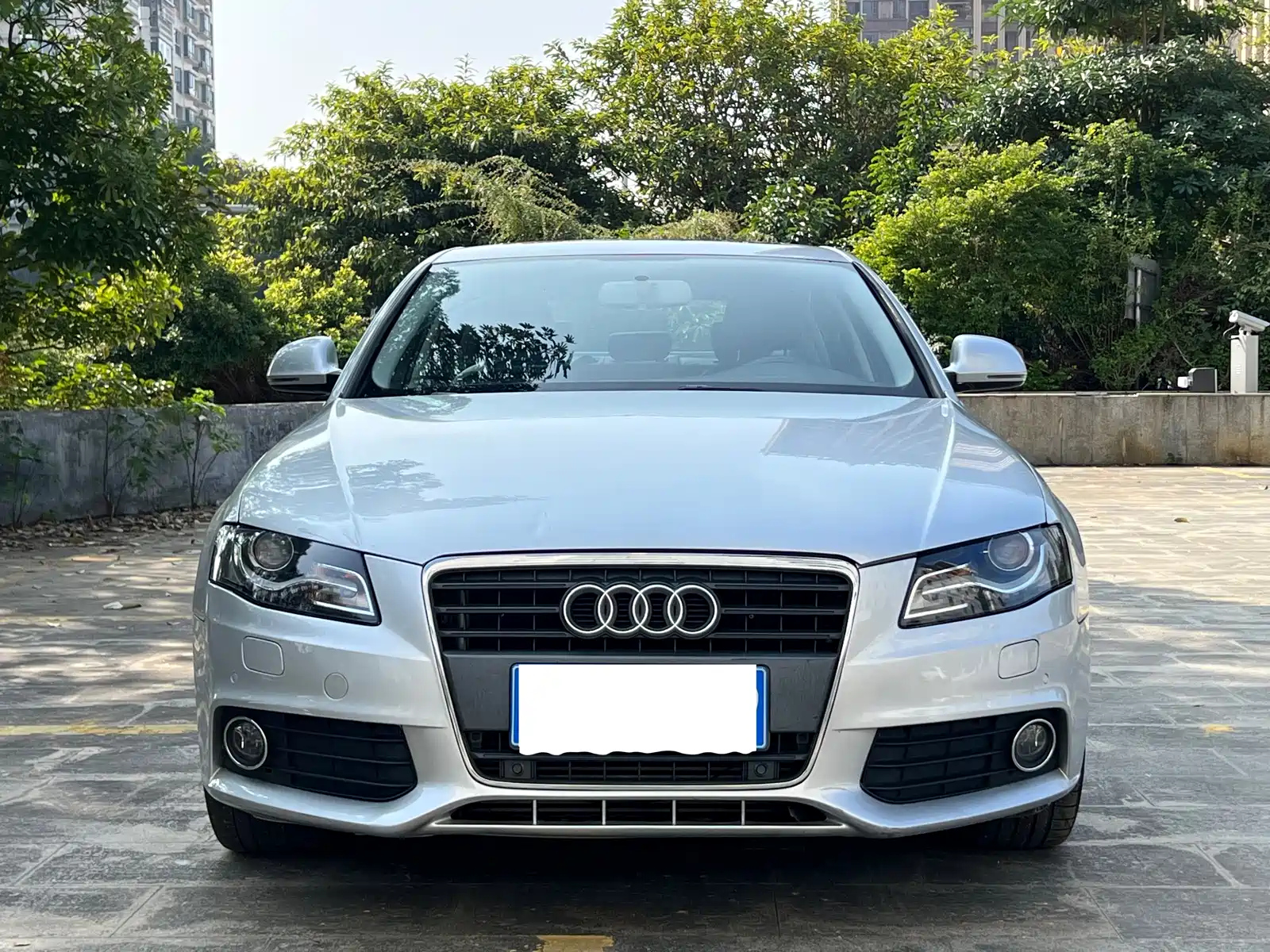 AUDI A4L 2012