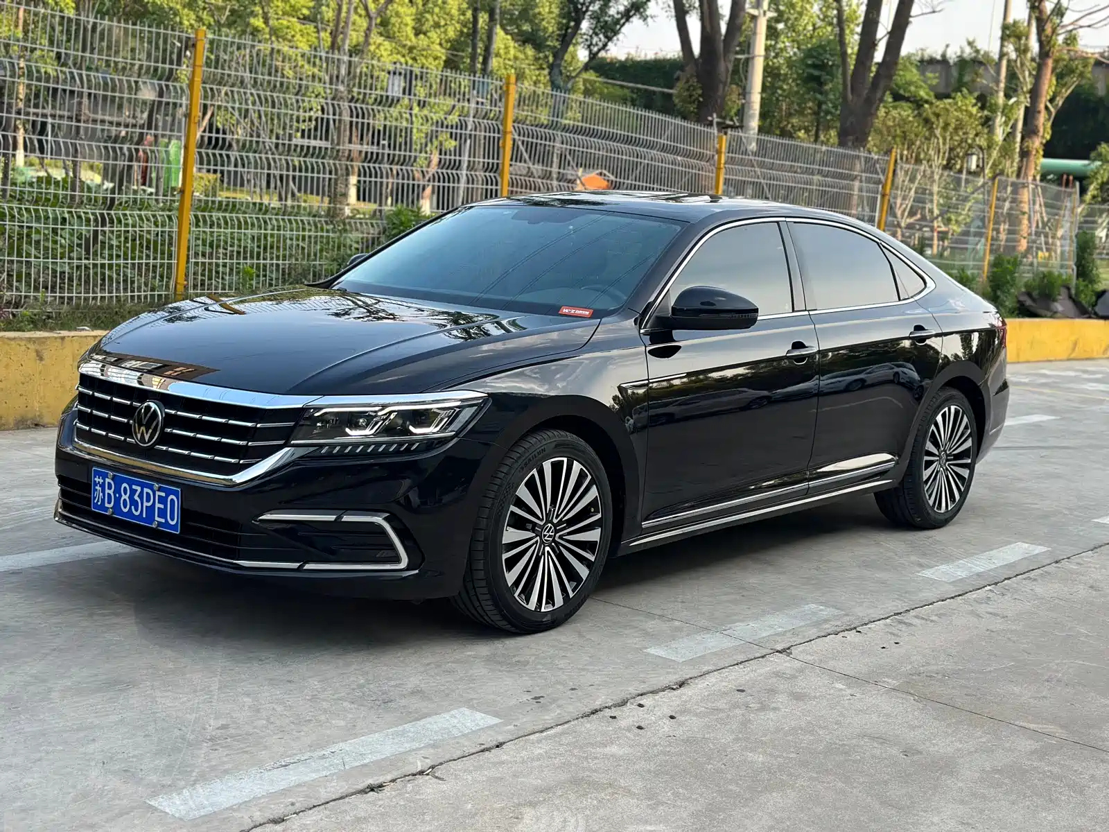 VOLKSWAGEN PASSAT 2021