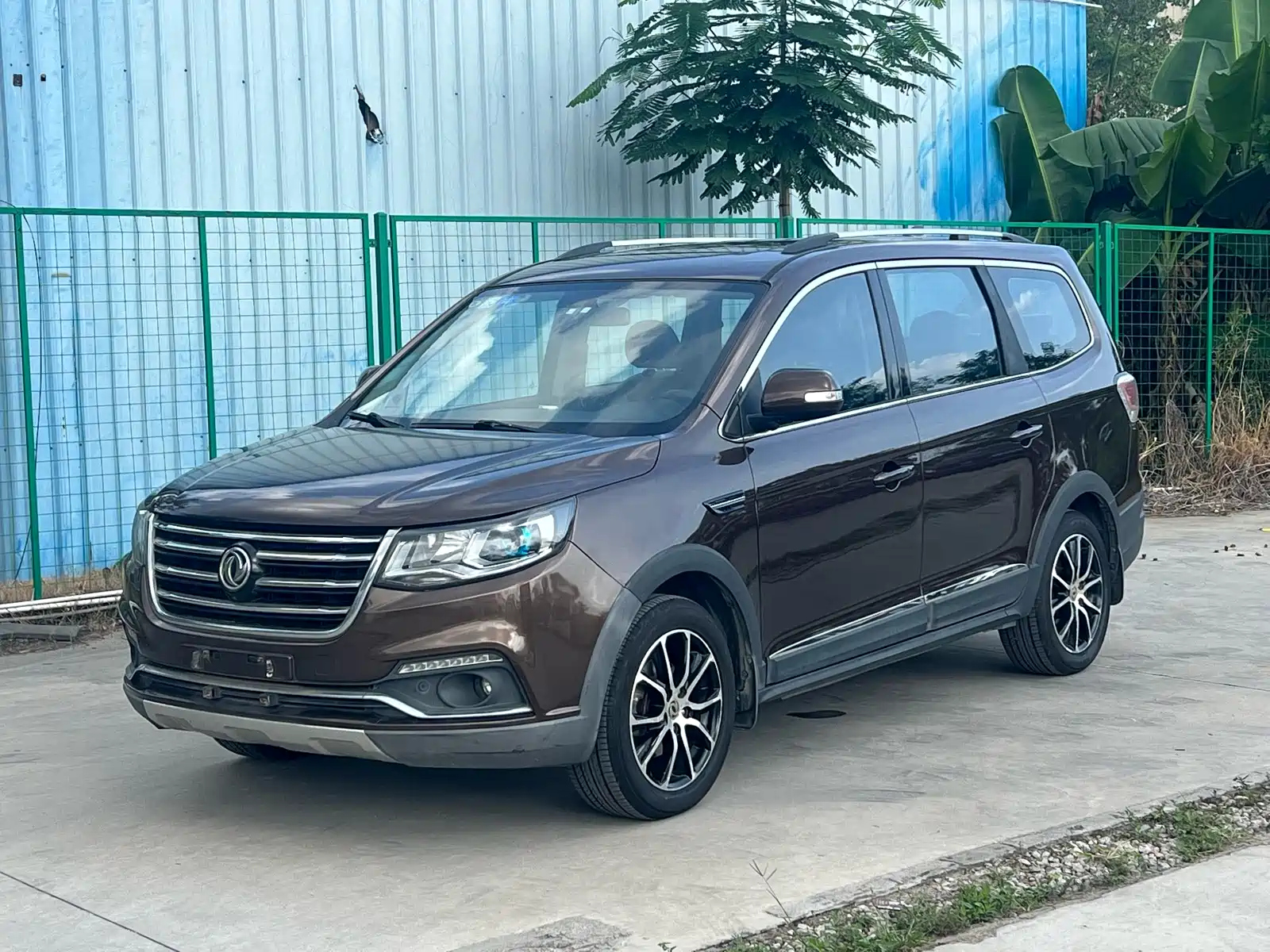 DONGFENG FORTHING SX6 2016