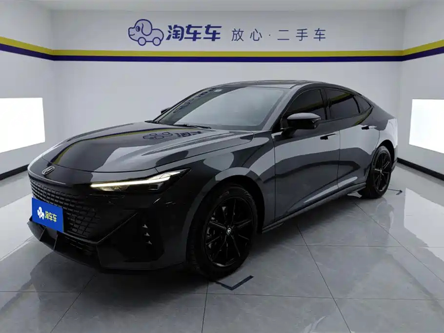 CHANGAN UNI-V SMART IDD 2023