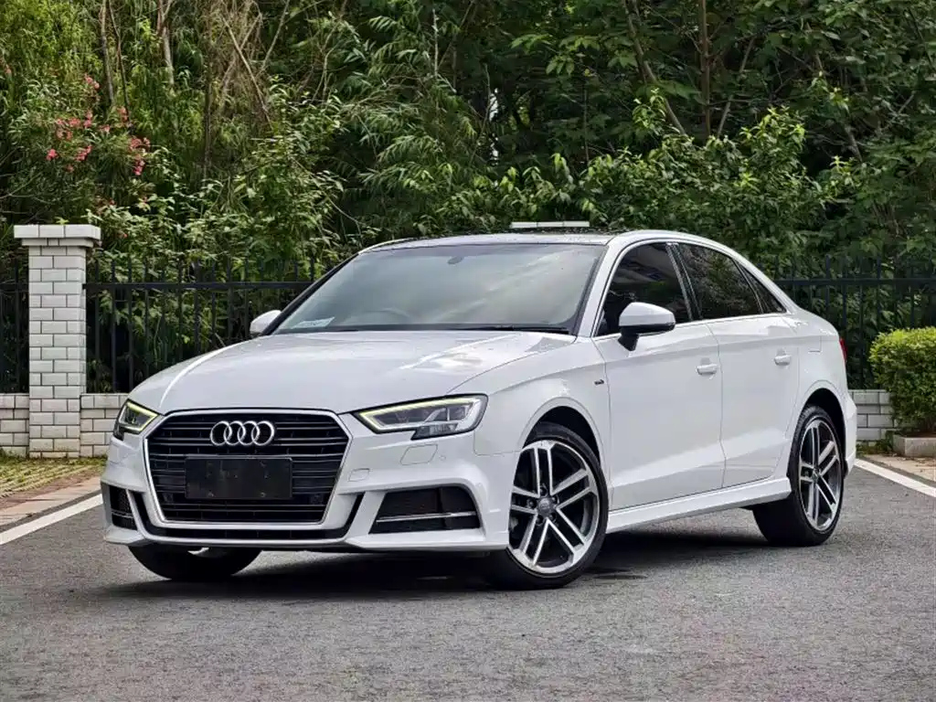 AUDI A3 2018