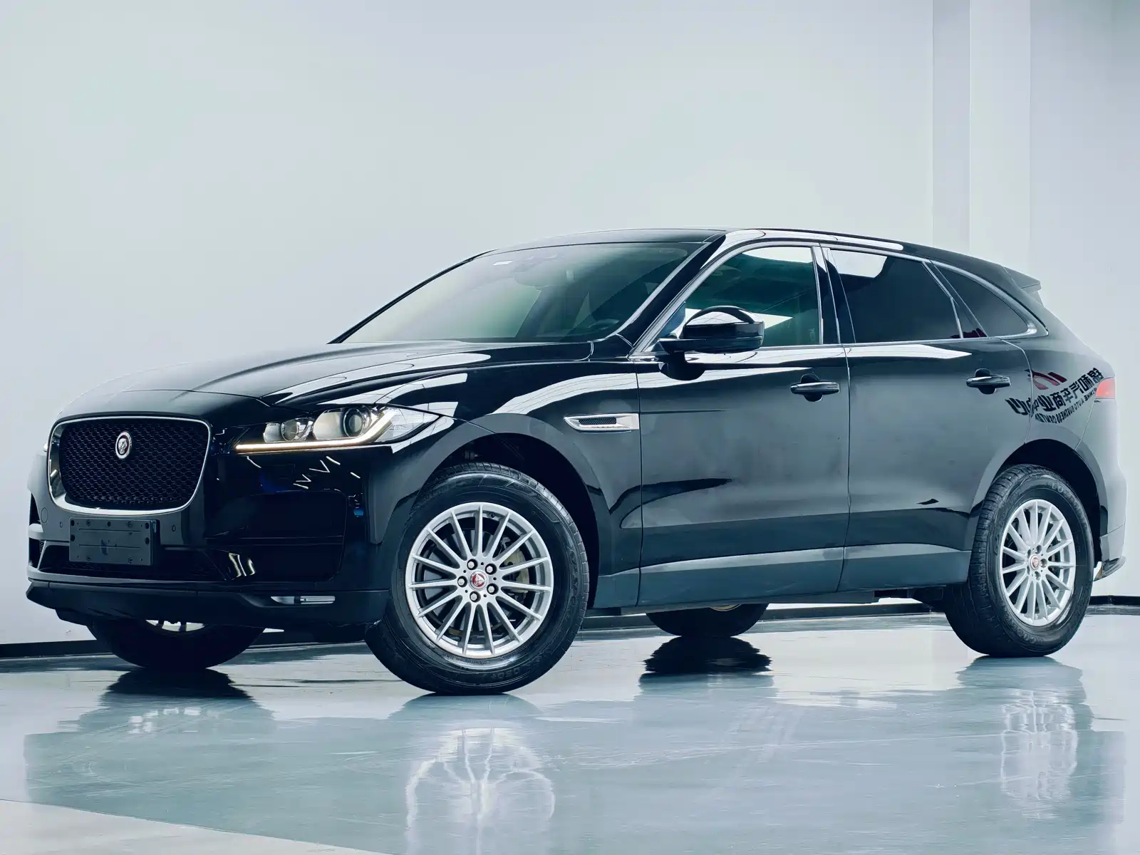 JAGUAR F-PACE 2018