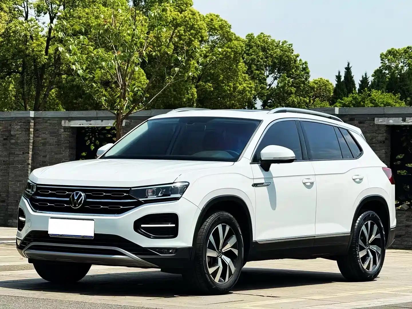 VOLKSWAGEN TAYRON 2021