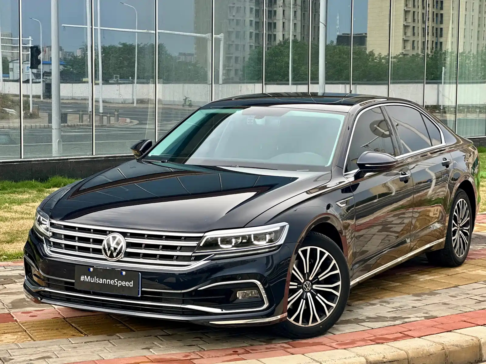 VOLKSWAGEN PHIDEON 2021
