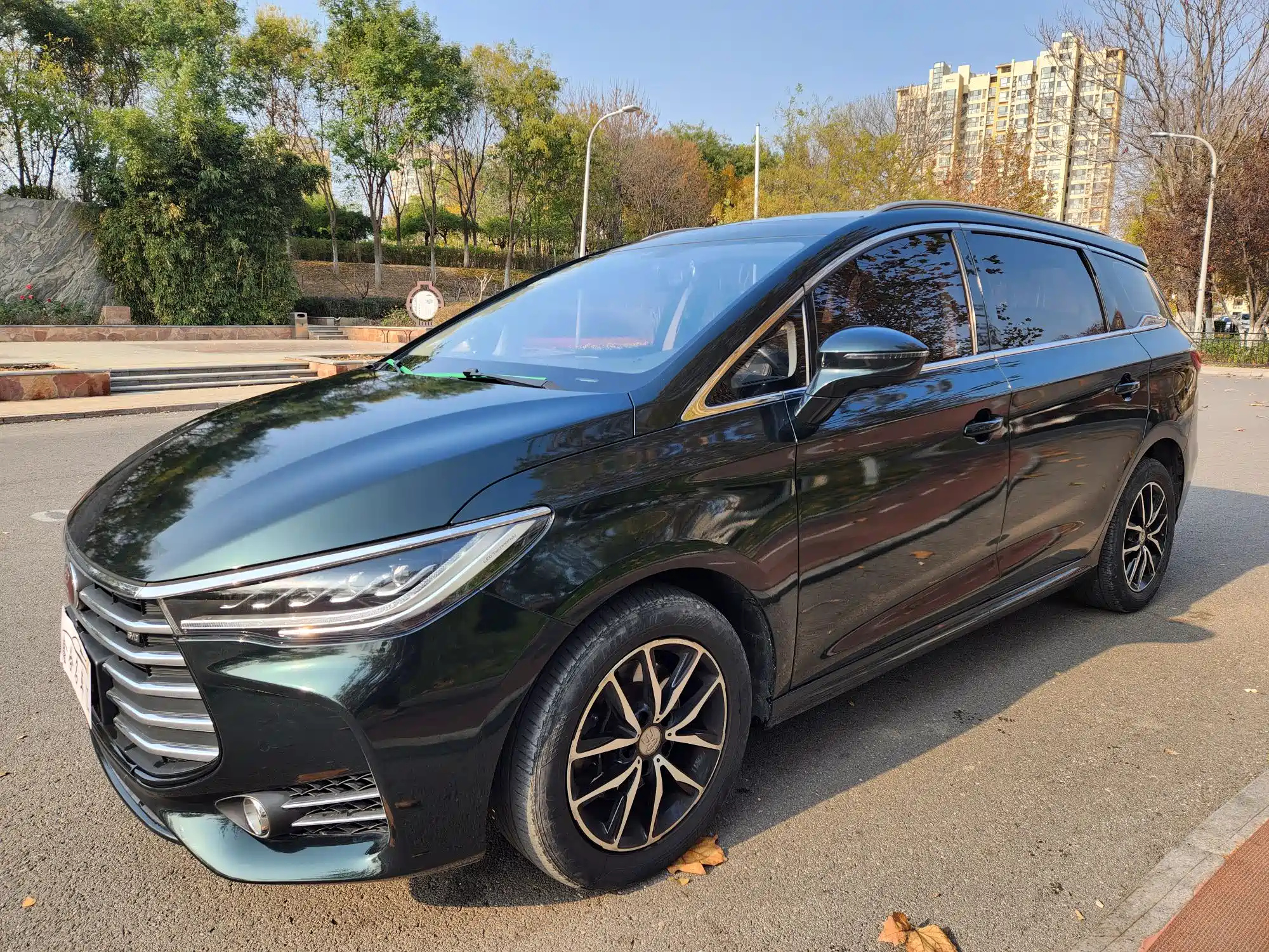 BYD SONG MAX 2017