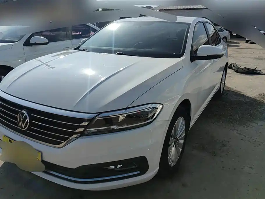 VOLKSWAGEN LAVIDA 2021