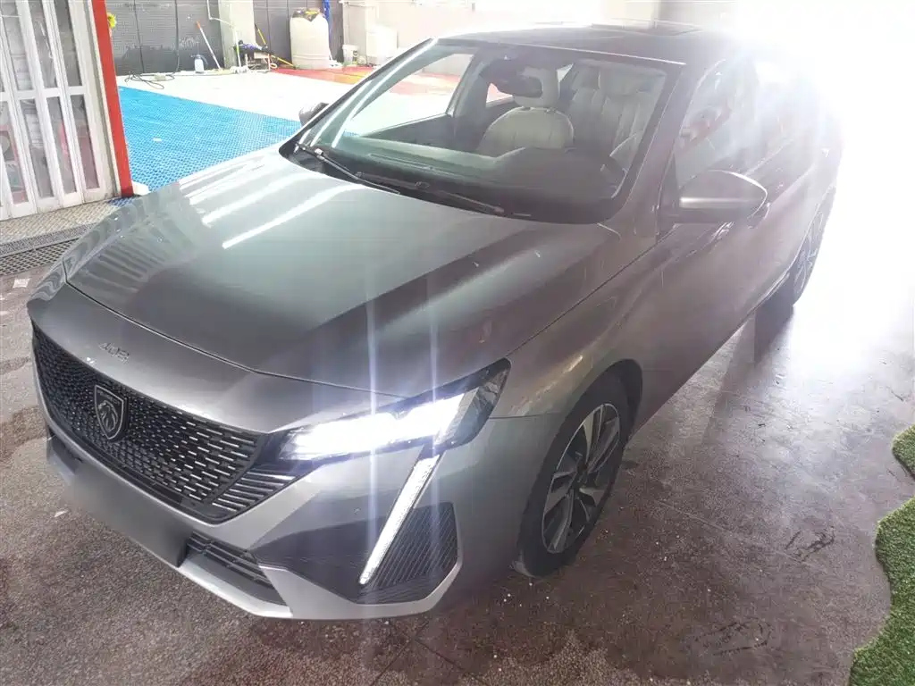 PEUGEOT 408 2022