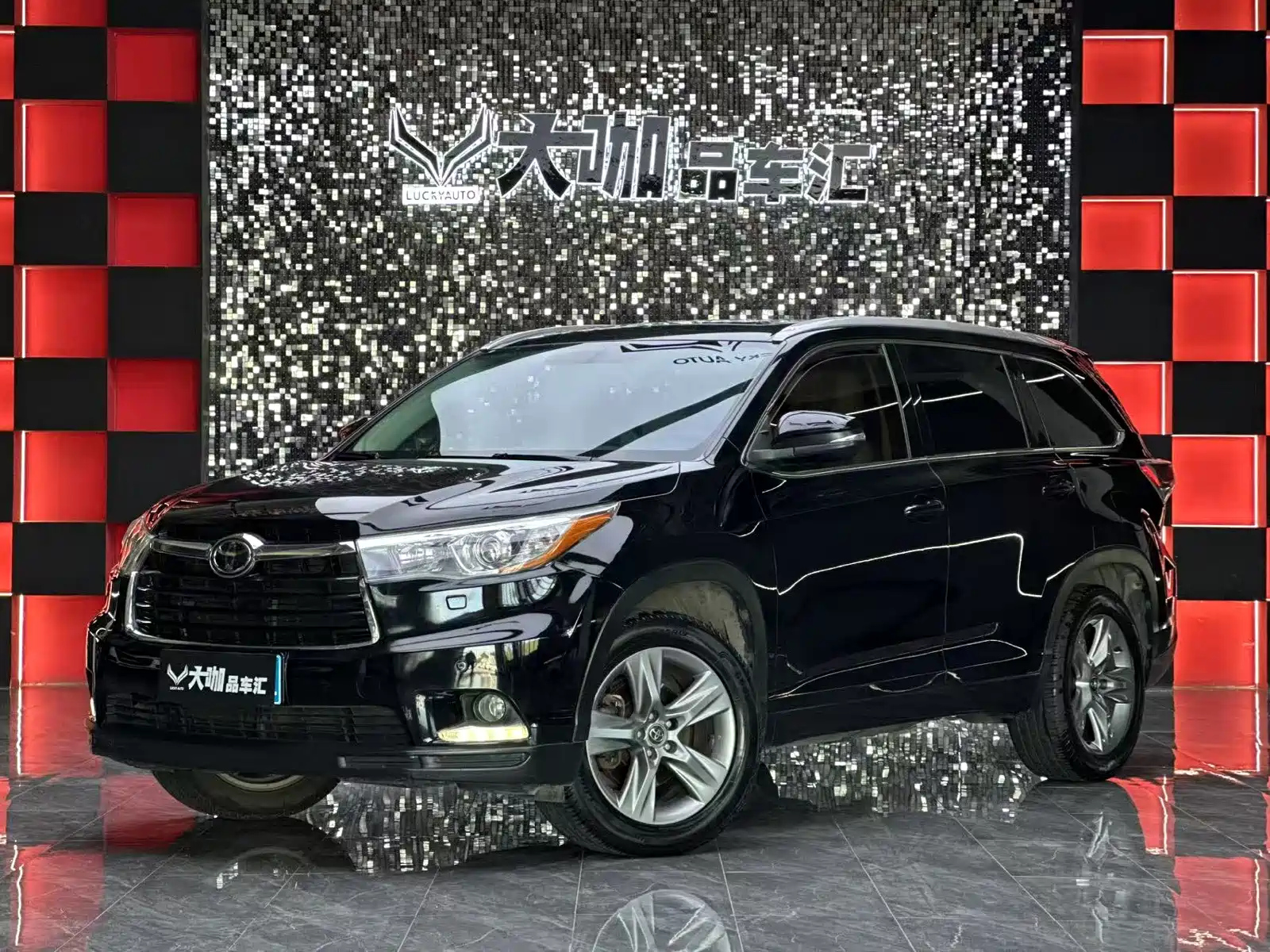 TOYOTA HIGHLANDER 2015
