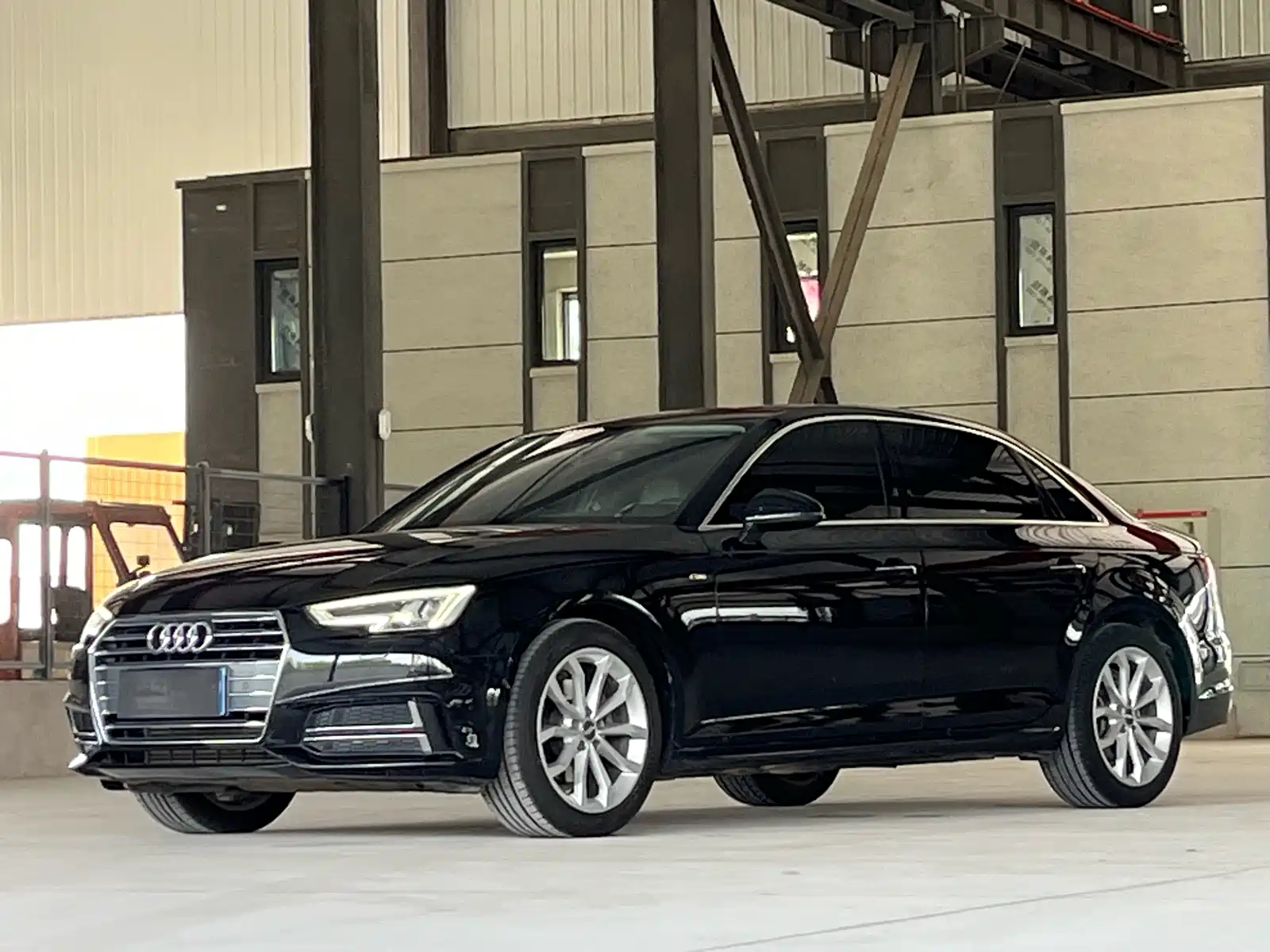 AUDI A4L 2018