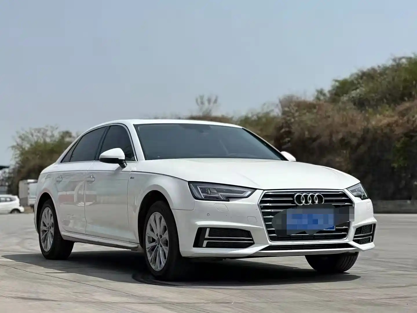 AUDI A4L 2019