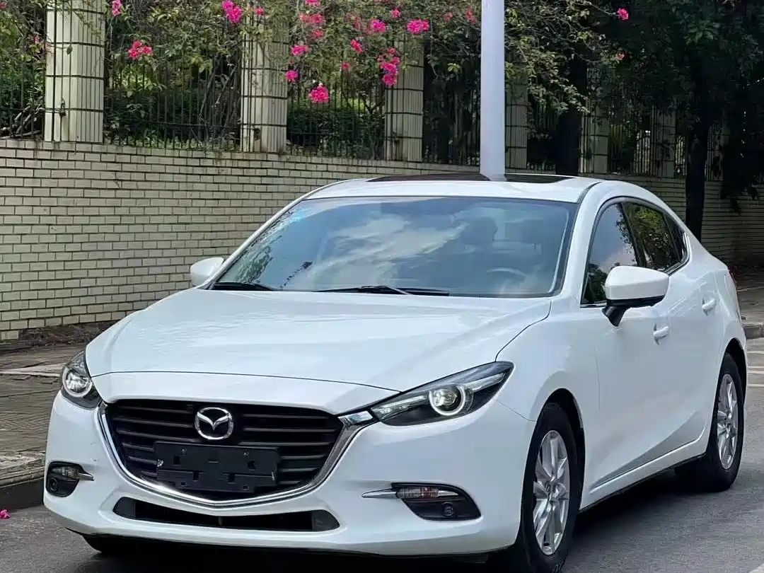 MAZDA 3 AXELA 2017