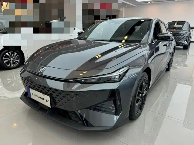 CHANGAN UNI-V 2024