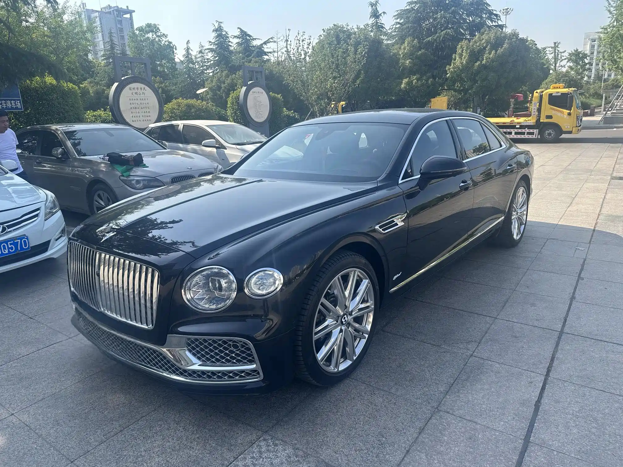 BENTLEY FLYING SPUR PLUG IN HYBRID